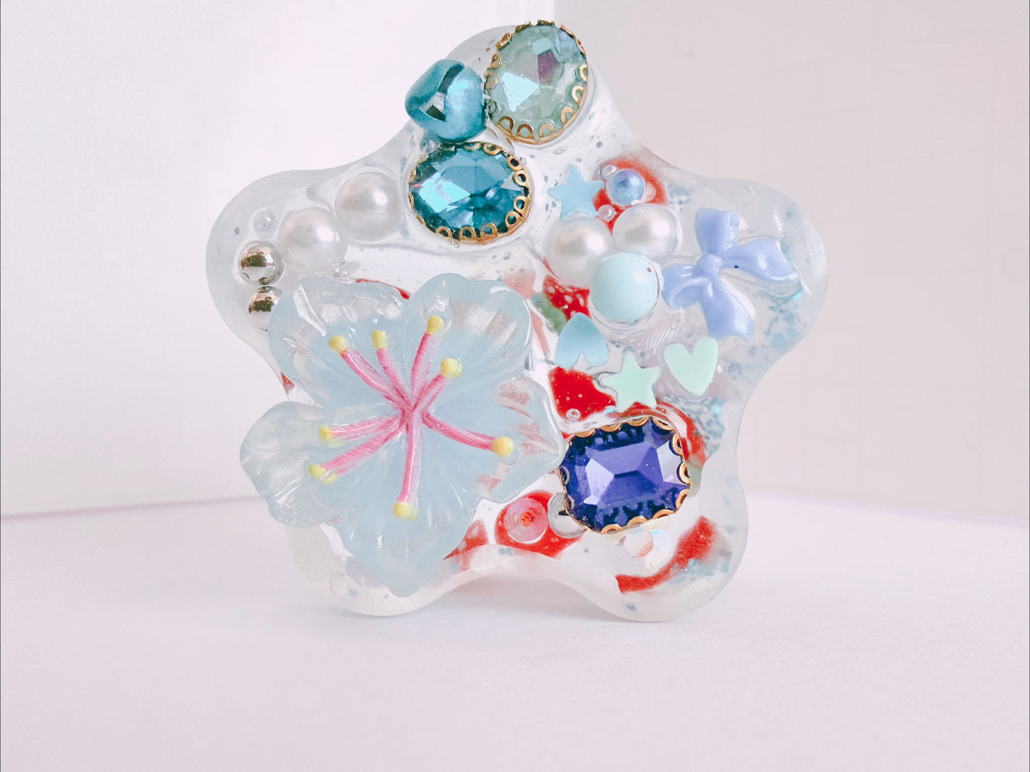 Floating Charms Sensory Tool