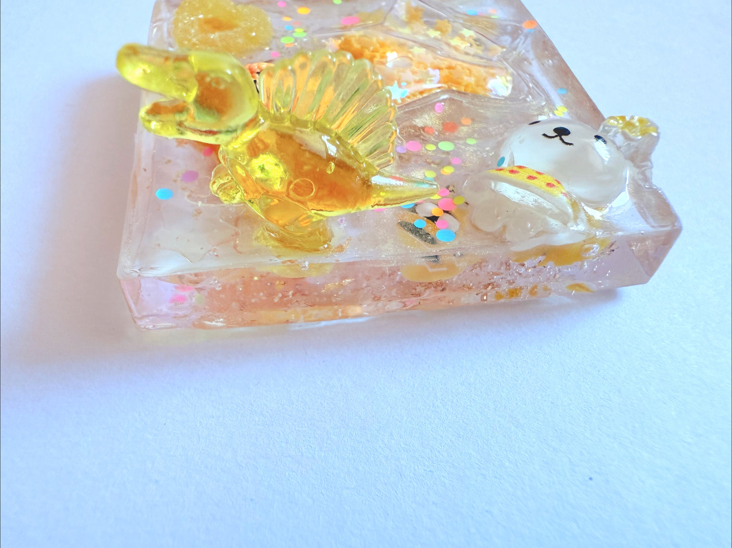 Humble Bee (Textured Worry Square)