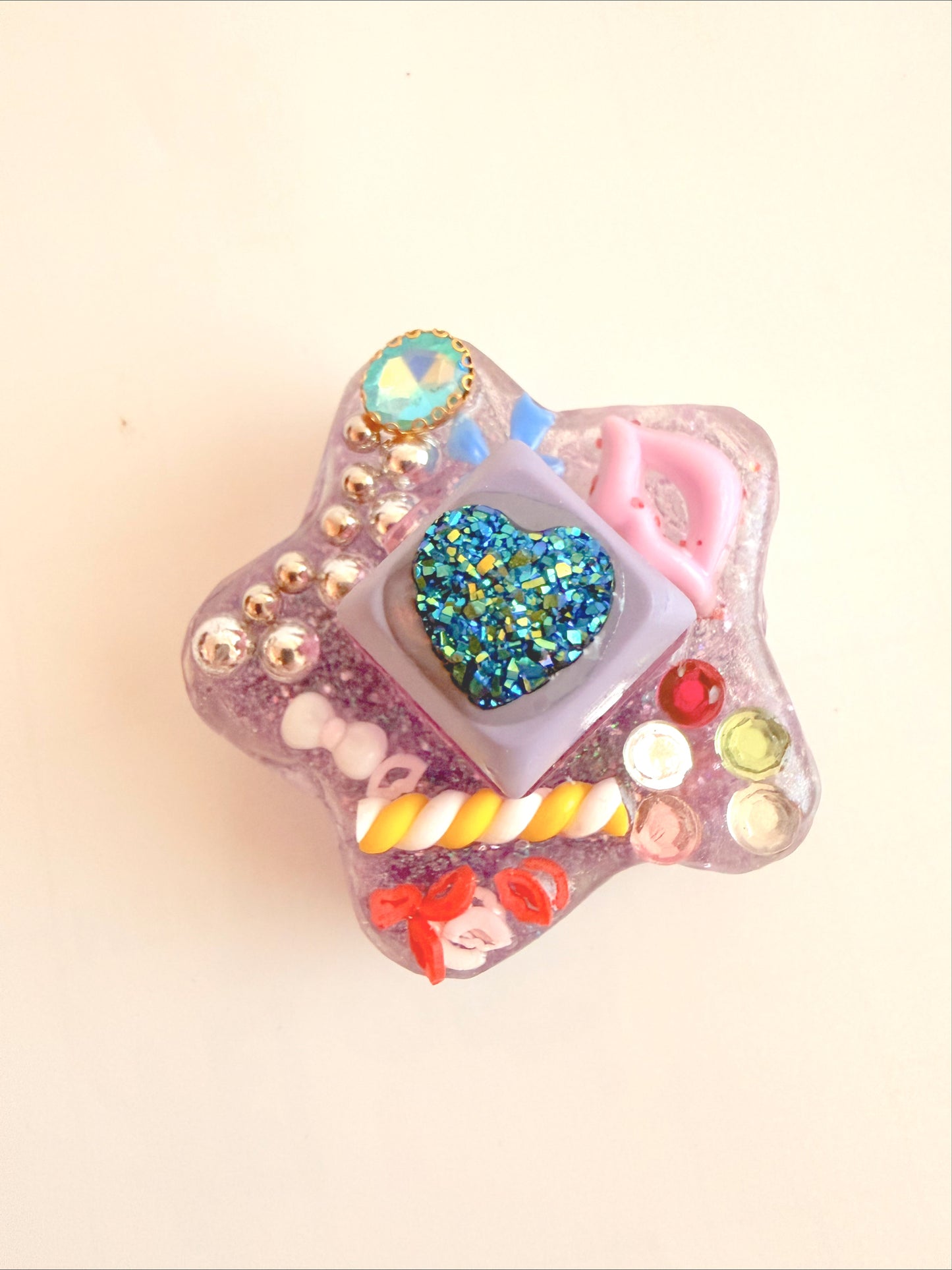 Floating Charms Textured Tool