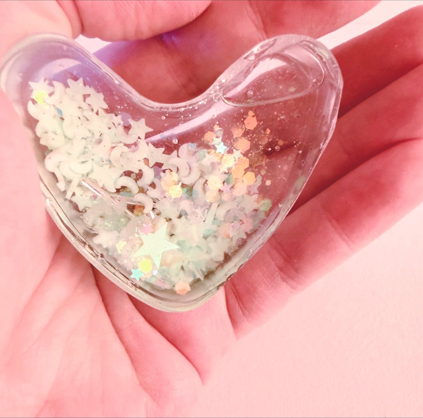 Glowing Heart Floating Wands